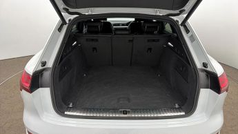 Audi e-tron QUATTRO S LINE