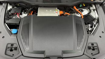 Audi e-tron QUATTRO S LINE