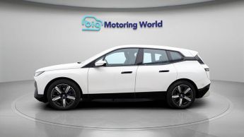 BMW iX XDRIVE40 M SPORT