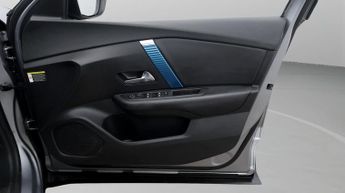 Citroen e-C4 SHINE PLUS