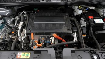 Citroen e-C4 SHINE PLUS