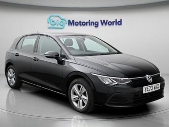 Volkswagen Golf LIFE TSI