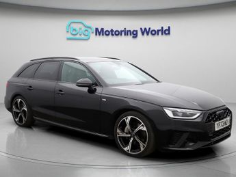 Audi A4 AVANT TFSI S LINE BLACK EDITION