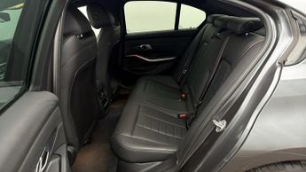 BMW 3 Series 320I M SPORT