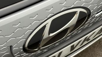 Hyundai IONIQ PREMIUM