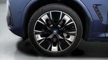 BMW iX3 M SPORT PRO