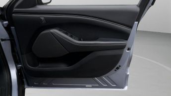 Ford Mustang Mach-E BASE