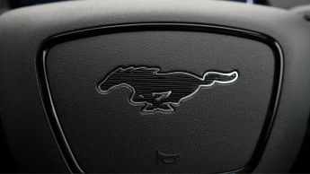 Ford Mustang Mach-E BASE