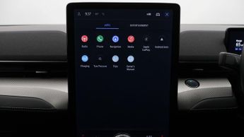 Ford Mustang Mach-E BASE