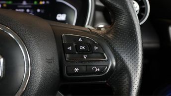 MG MG HS EXCLUSIVE DCT