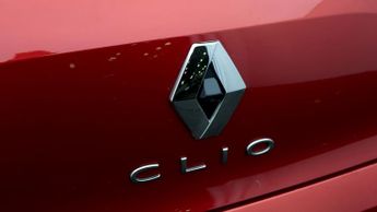 Renault Clio RS LINE E-TECH