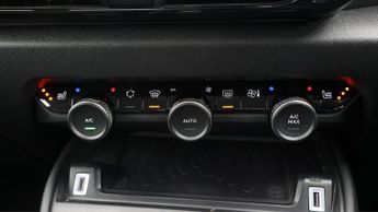 Citroen e-C4 SHINE PLUS