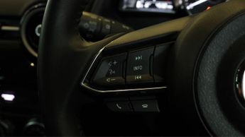 Mazda Mazda2 EXCLUSIVE-LINE