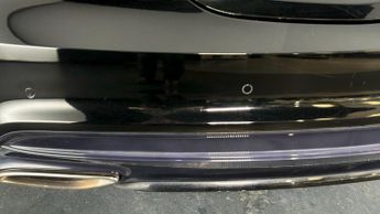 Mercedes-Benz CLA CLA 180 AMG LINE