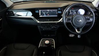 Kia Niro 4 PLUS