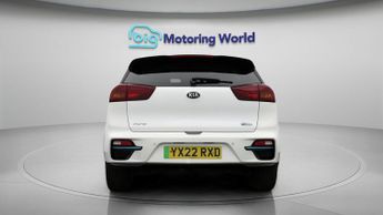 Kia Niro 4 PLUS