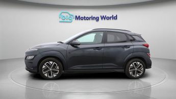 Hyundai KONA PREMIUM