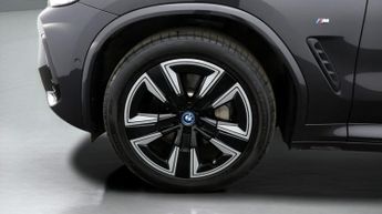 BMW iX3 M SPORT