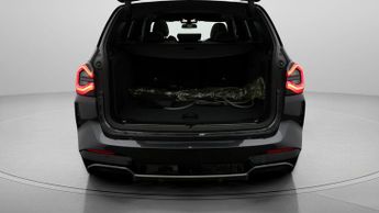 BMW iX3 M SPORT