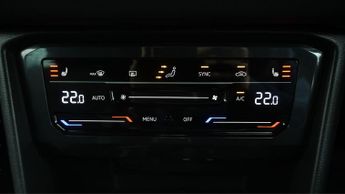 Volkswagen Tiguan R-LINE TSI DSG