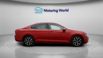 Volkswagen Passat SEL TSI EVO DSG