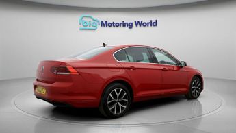 Volkswagen Passat SEL TSI EVO DSG