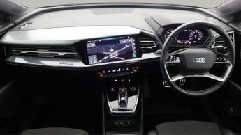 Audi Q4 e-tron S LINE