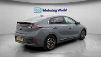 Hyundai IONIQ PREMIUM SE