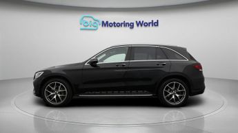 Mercedes-Benz GLC GLC 300 4MATIC AMG LINE PREMIUM PLUS