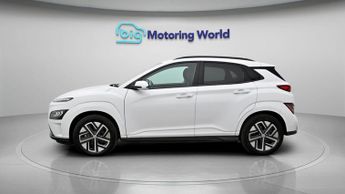 Hyundai KONA PREMIUM