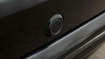 Land Rover Discovery Sport R-DYNAMIC SE