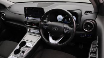 Hyundai KONA PREMIUM