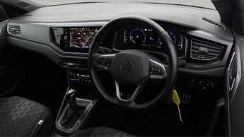 Volkswagen Polo R-LINE TSI DSG