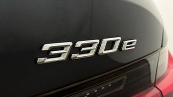 BMW 3 Series 330E SPORT PRO
