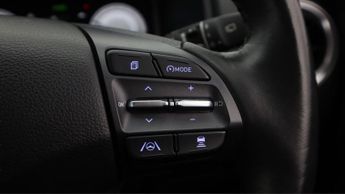 Hyundai KONA PREMIUM