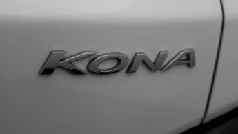 Hyundai KONA PREMIUM