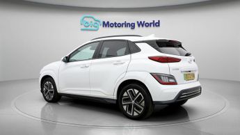 Hyundai KONA PREMIUM