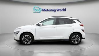 Hyundai KONA PREMIUM