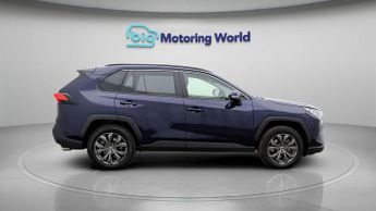 Toyota RAV4 VVT-I DESIGN