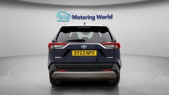 Toyota RAV4 VVT-I DESIGN