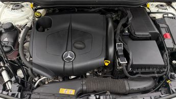 Mercedes-Benz A Class A 200 D AMG LINE PREMIUM