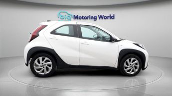 Toyota Aygo X VVT-I PURE