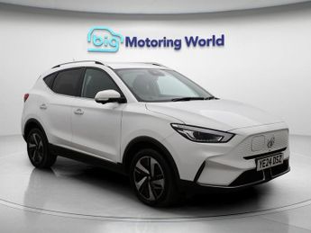 MG MG ZS TROPHY CONNECT