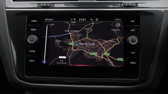 Volkswagen Tiguan R-LINE TSI DSG