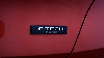 Renault Captur TECHNO E-TECH