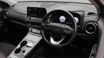 Hyundai KONA PREMIUM