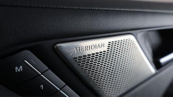 Jaguar I-PACE R-DYNAMIC HSE BLACK