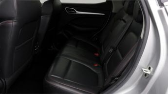 MG MG ZS TROPHY CONNECT