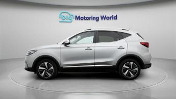 MG MG ZS TROPHY CONNECT