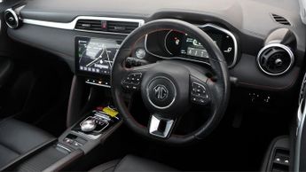 MG MG ZS TROPHY CONNECT